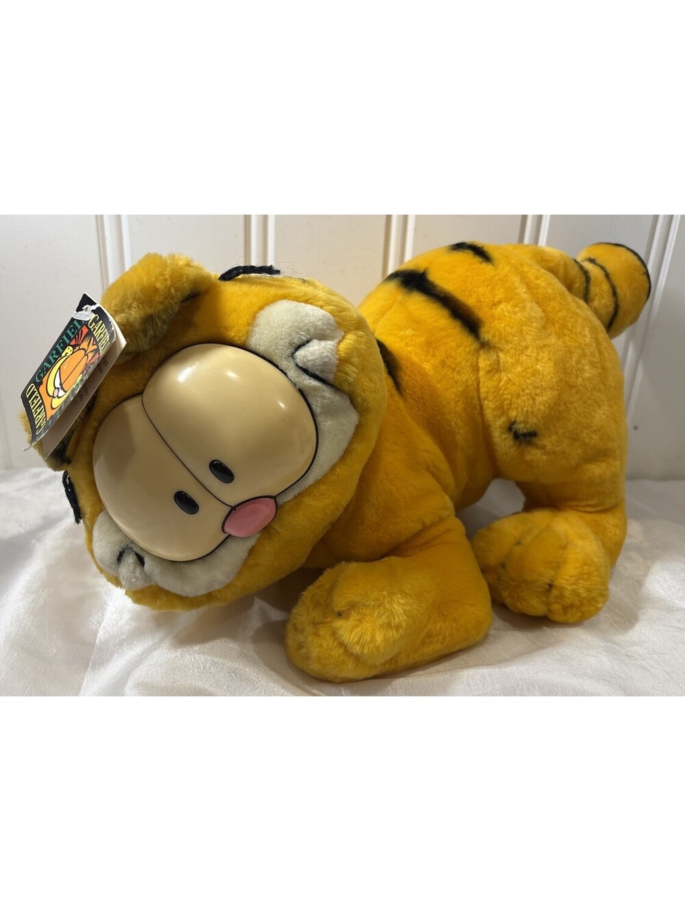 NEW NOS Vintage 1978 Garfield by Fine Toy Co. Standing on All 4 Feet Plush 15"